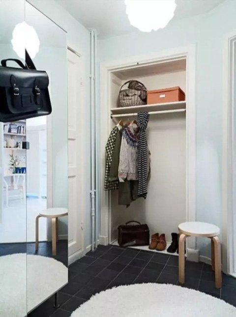 门后被老婆做成了秘密空间,真的太实用了!