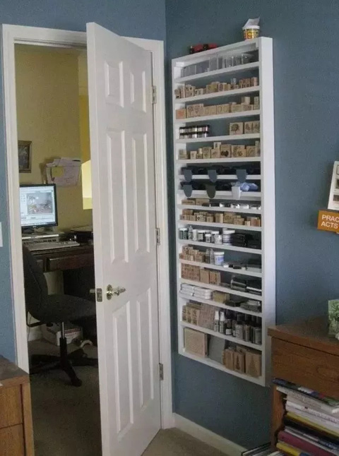 门后被老婆做成了秘密空间,真的太实用了!