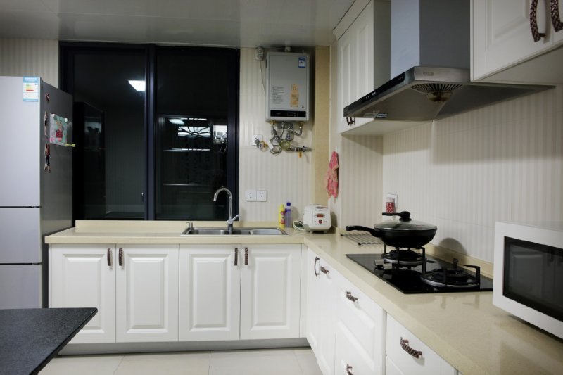 整体橱柜怎么计算价格？定做橱柜价格计算的影响因素有哪些？