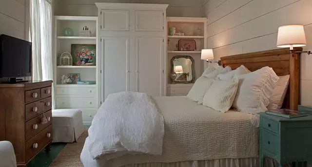 定制衣柜和自打衣柜选哪种好?它们的优缺点是什么?